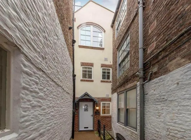 89A Church Street - Luxury Two Bed Apartment With Roof Terrace Whitby Ferienhaus