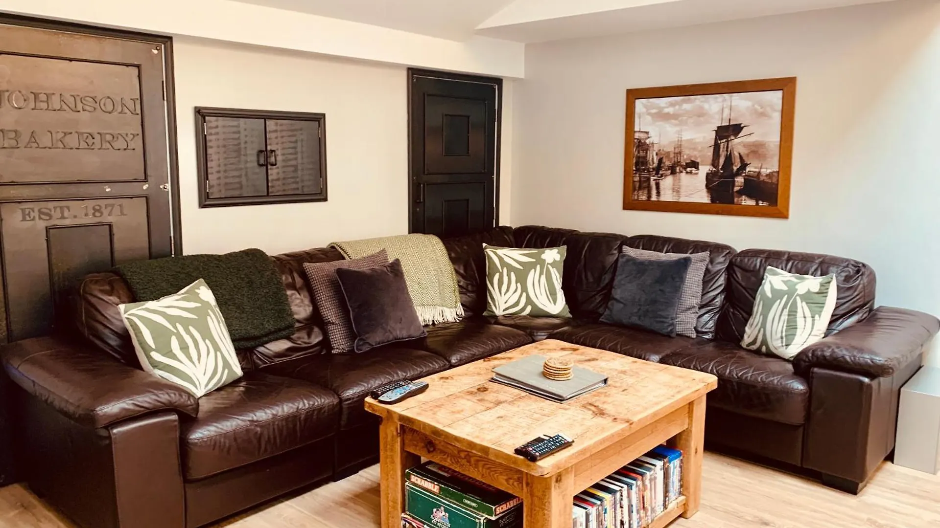 Ferienhaus 89A Church Street - Luxury Two Bed Apartment With Roof Terrace Whitby